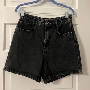 Black Mom Shorts